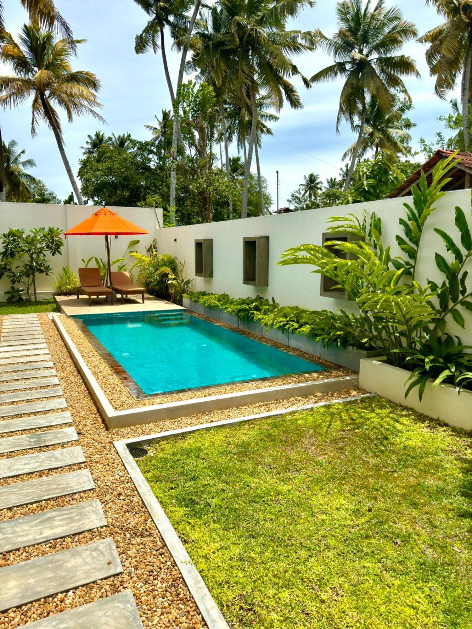 Villa River Breeze Weligama Exteriör bild